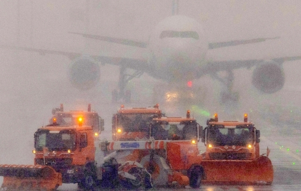 Torontoda 400-dən çox aviareys ləğv olunub
