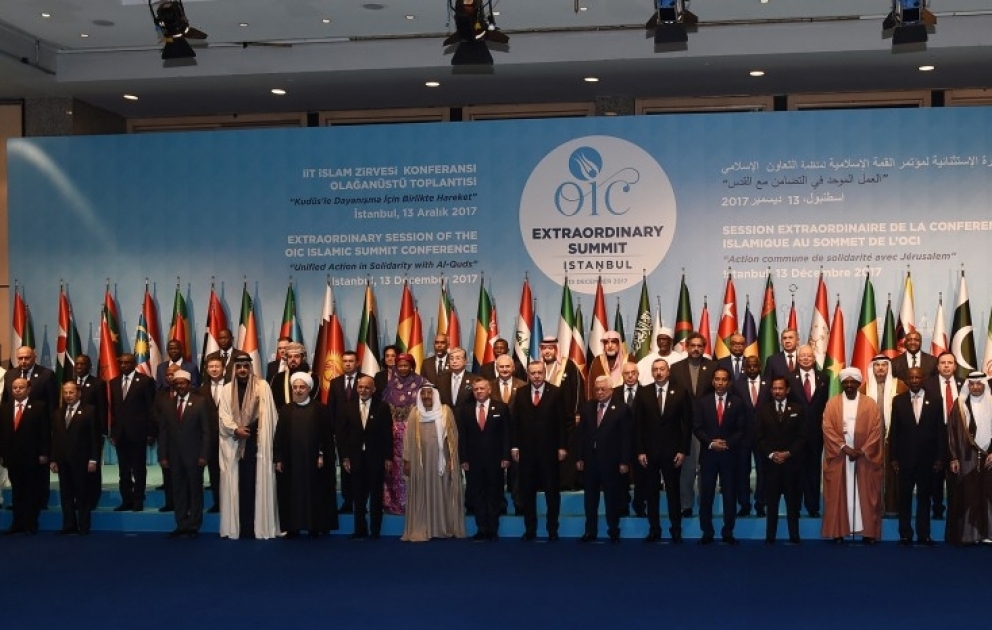 Istanbul accueille un Sommet extraordinaire de l’OCI au sujet d’Al-Qods  
Le président azerbaïdjanais Ilham Aliyev participe au Sommet