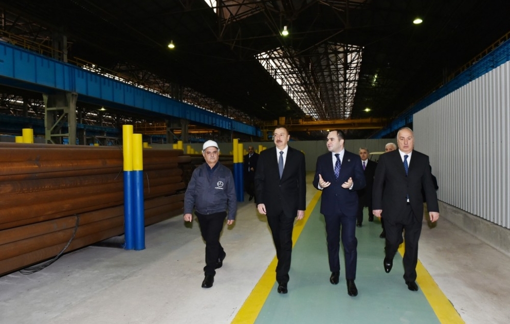 Prezident İlham Əliyev “Baku Steel Company” MMC-nin Sumqayıt boruyayma zavodunun yenidənqurmadan sonra açılışında iştirak edib