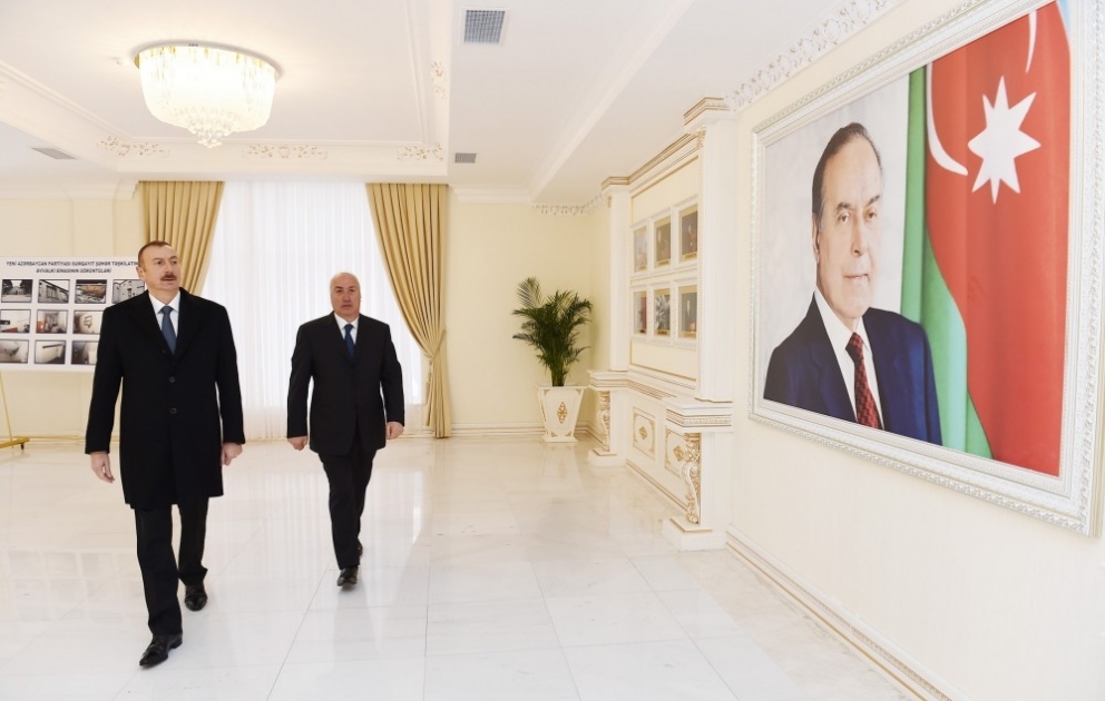 Le président Ilham Aliyev a inauguré le bâtiment administratif du bureau de Soumgaït du YAP