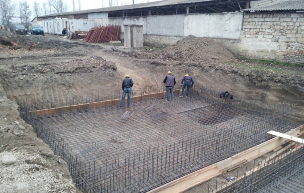 Xaçmaz rayonunda toxum emalı fabrikinin tikintisinə başlanılıb