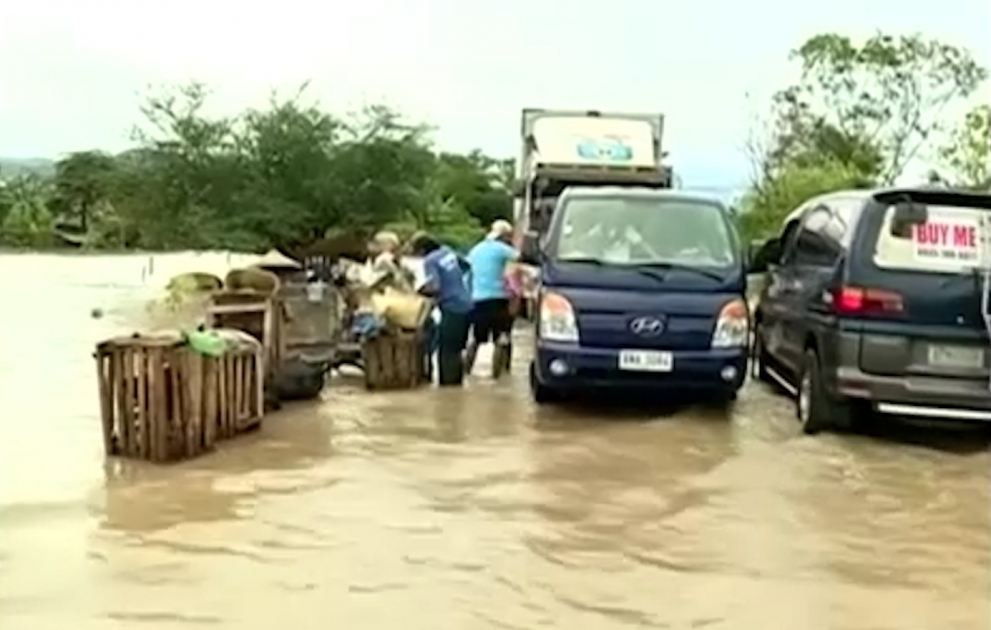 Vyetnamda qasırğa səbəbindən 650 min nəfər təxliyə olunub