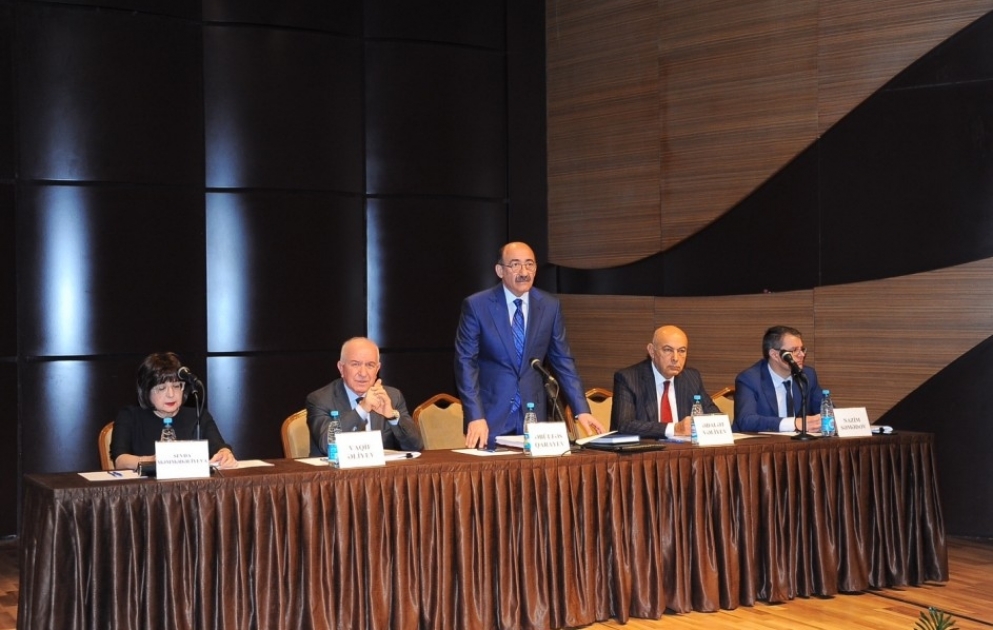 Mədəniyyət və Turizm Nazirliyi ilin yekunlarına həsr olunmuş iclas keçirib