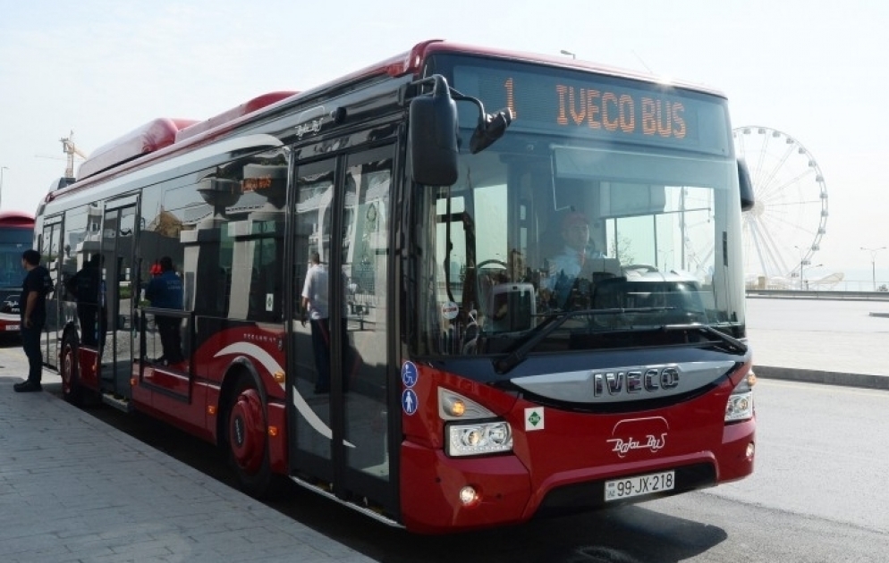 Bayram günlərində Bakıda avtobuslar gecə saat 1-ə qədər işləyəcək