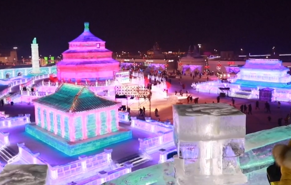 Größtes Eisfestival der Welt