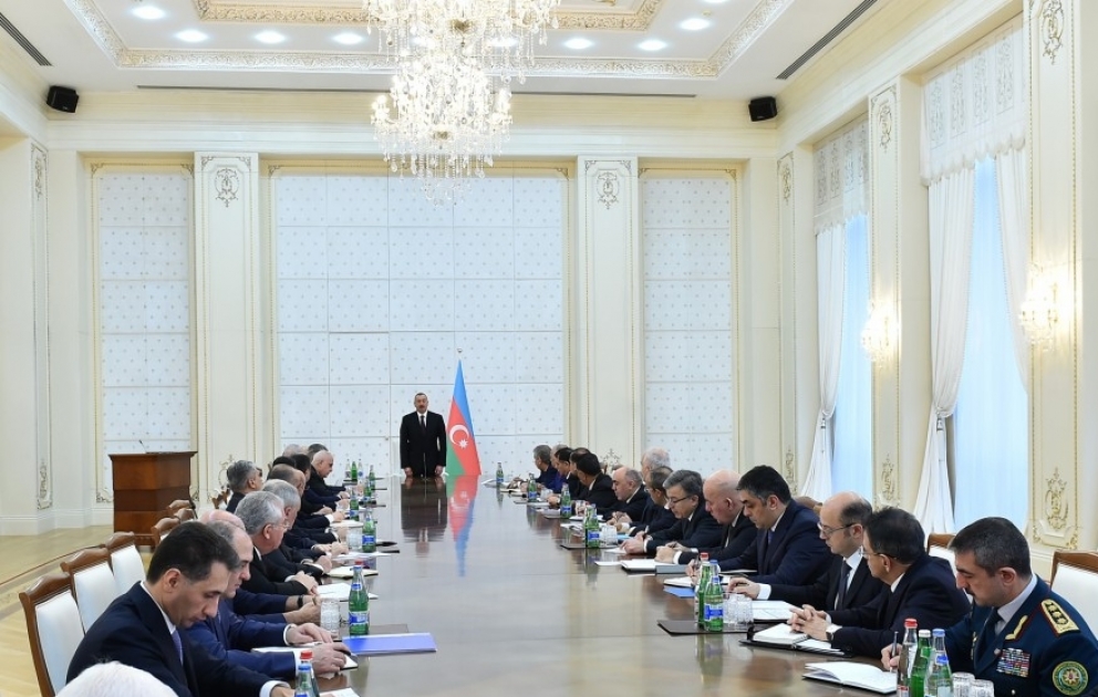 President Ilham Aliyev chaired meeting of Cabinet of Ministers dedicated to results of socioeconomic development of 2017 and objectives for future