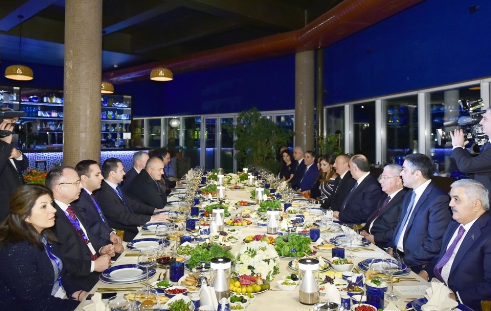 Prezident İlham Əliyev və Baş nazir Boyko Borisov birgə şam ediblər