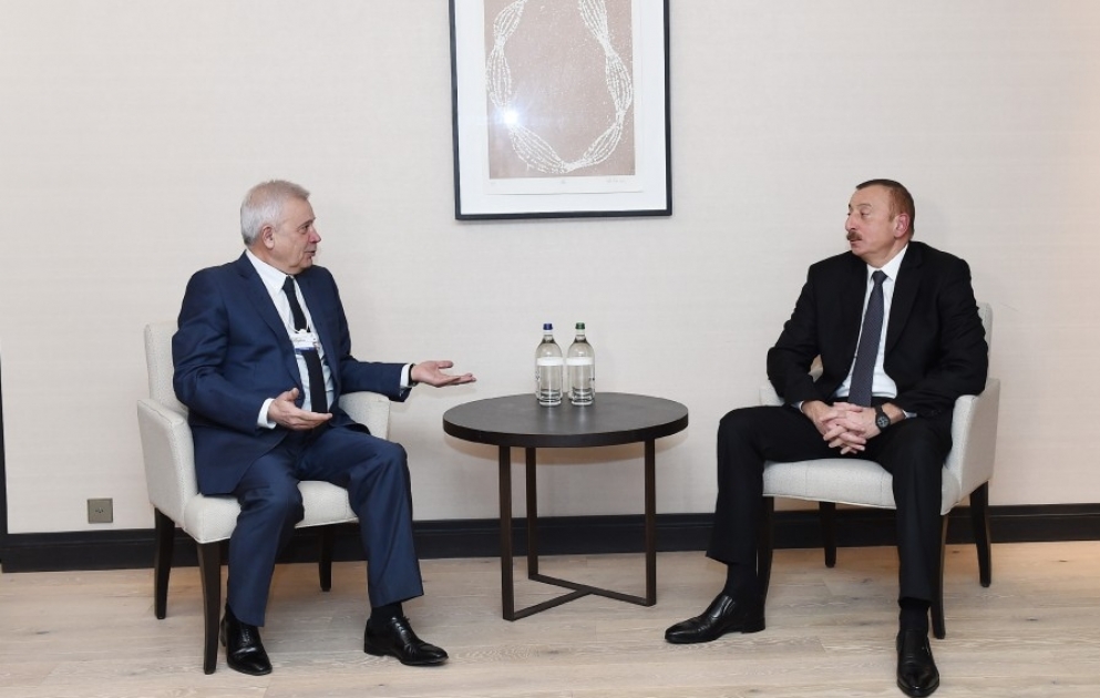 Prezident İlham Əliyevin Davosda “LUKOİL” şirkətinin prezidenti ilə görüşü olub