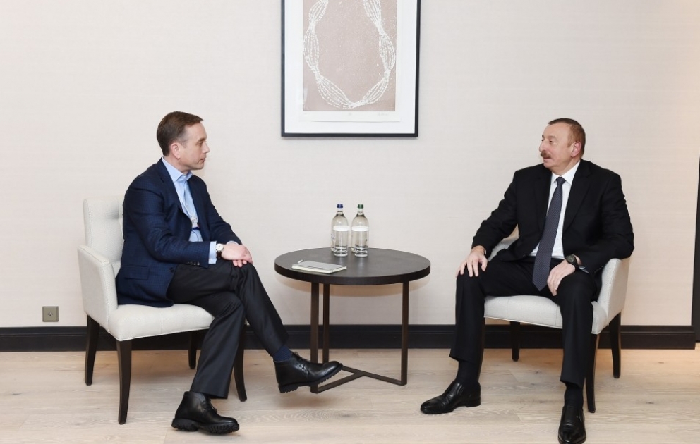 Prezident İlham Əliyev “Mastercard” şirkətinin idarə heyətinin üzvü ilə görüşüb