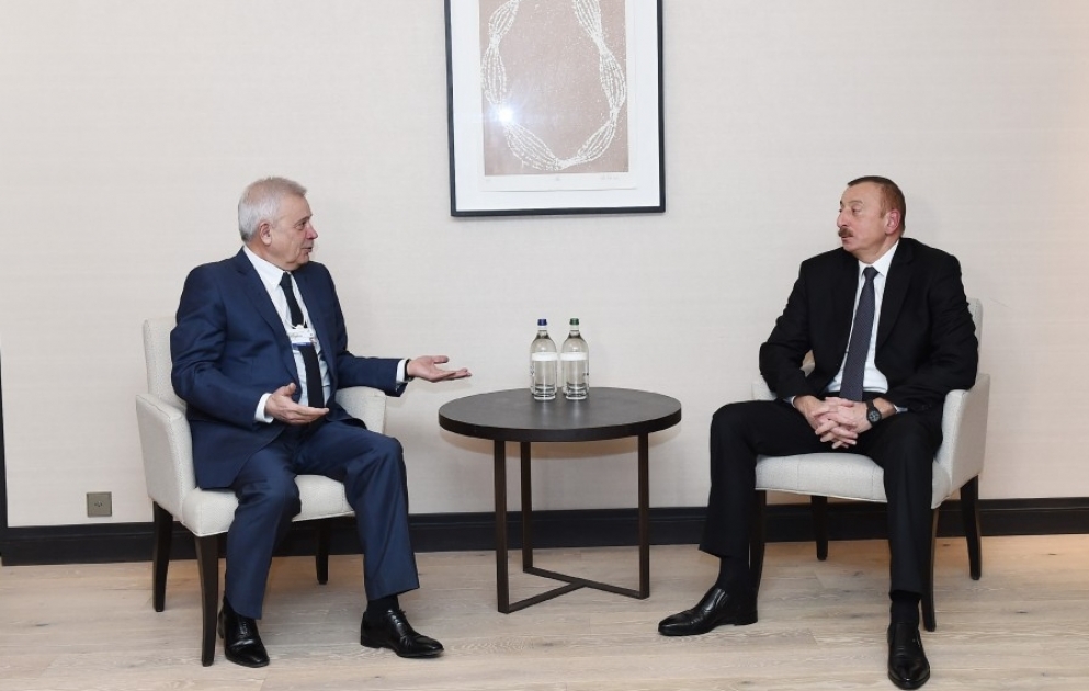 President Ilham Aliyev met with LUKOIL president in Davos