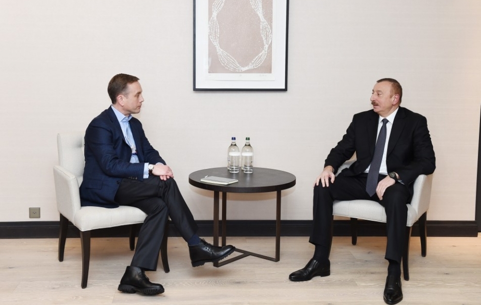 President Ilham Aliyev met with member of Mastercard Management Committee
