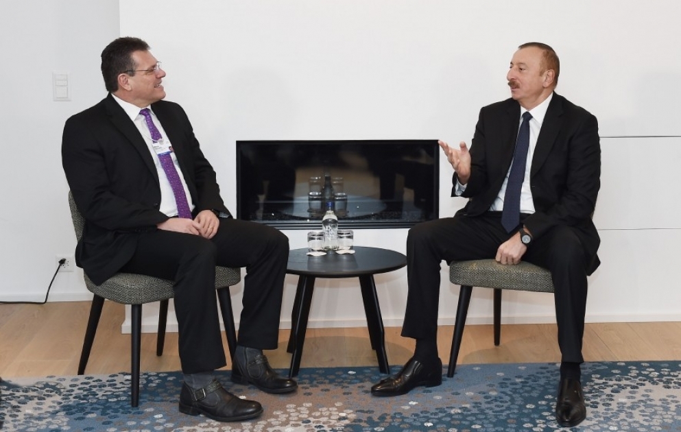 Treffen von Präsident Ilham Aliyev mit Vizepräsident der Europäischen Kommission für Energieunion