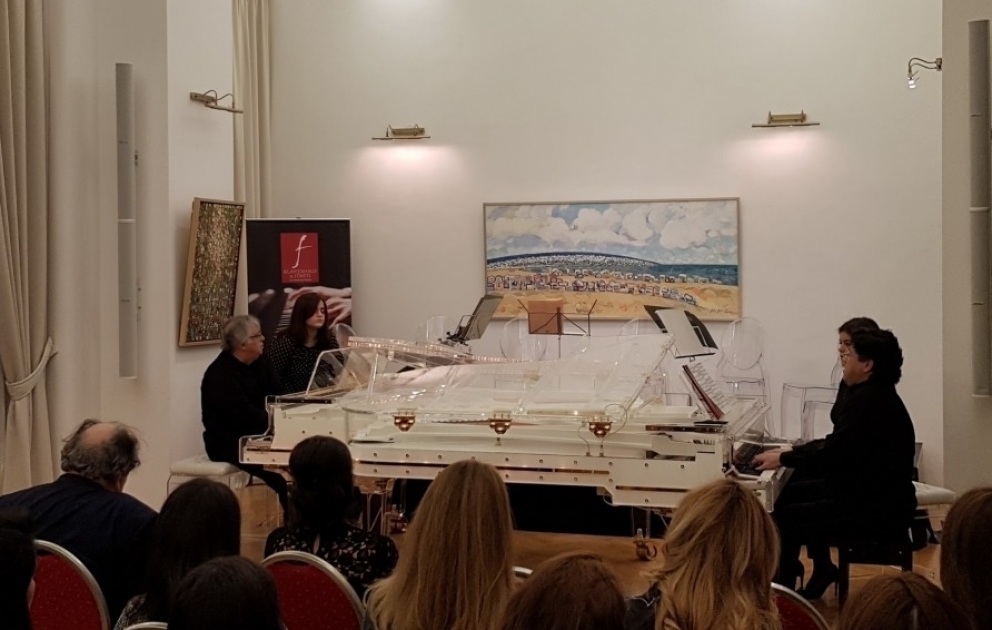 Vyanada Fərhad Bədəlbəylinin yubiley konserti olub