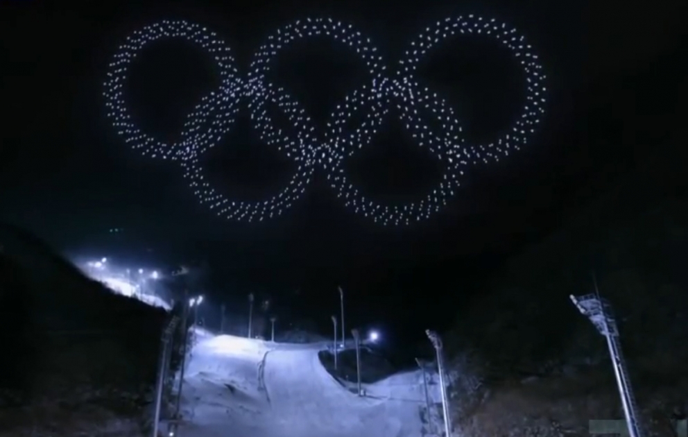 Dronlarla Olimpiya Oyunlarının simvolu yaradıldı