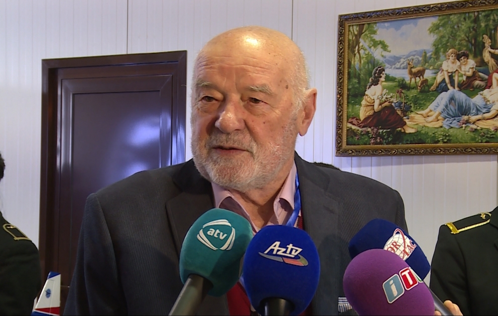 Vladimir Qubarev: Bakı bu gün təkcə neft paytaxtı deyil, o həm də kosmosun tədqiqi ilə tanınır