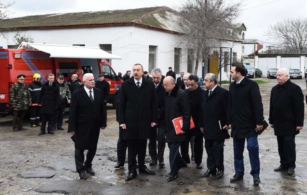 Baku: Brand in Drogenklinik 
Staatspräsident Ilham Aliyev besucht Unglücksort