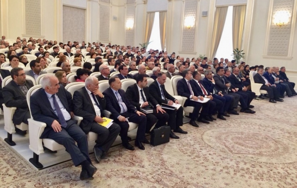 Sumqayıtda sahibkarların və vergi ödəyicilərinin sualları cavablandırılıb
