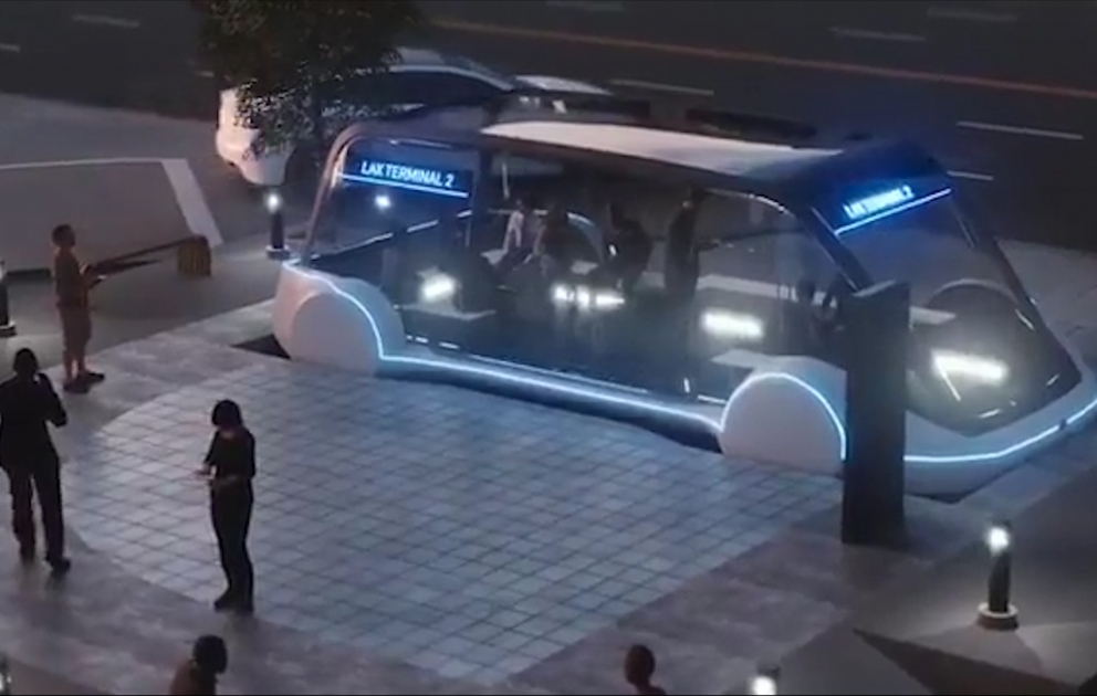 Elon Musk présente le concept du bus électrique à grande vitesse souterrain