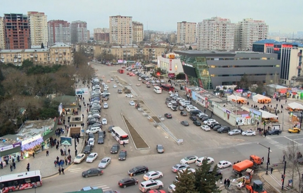 Təbriz küçəsində asfalt-beton örtüyünün döşənməsi işlərinə başlanılıb