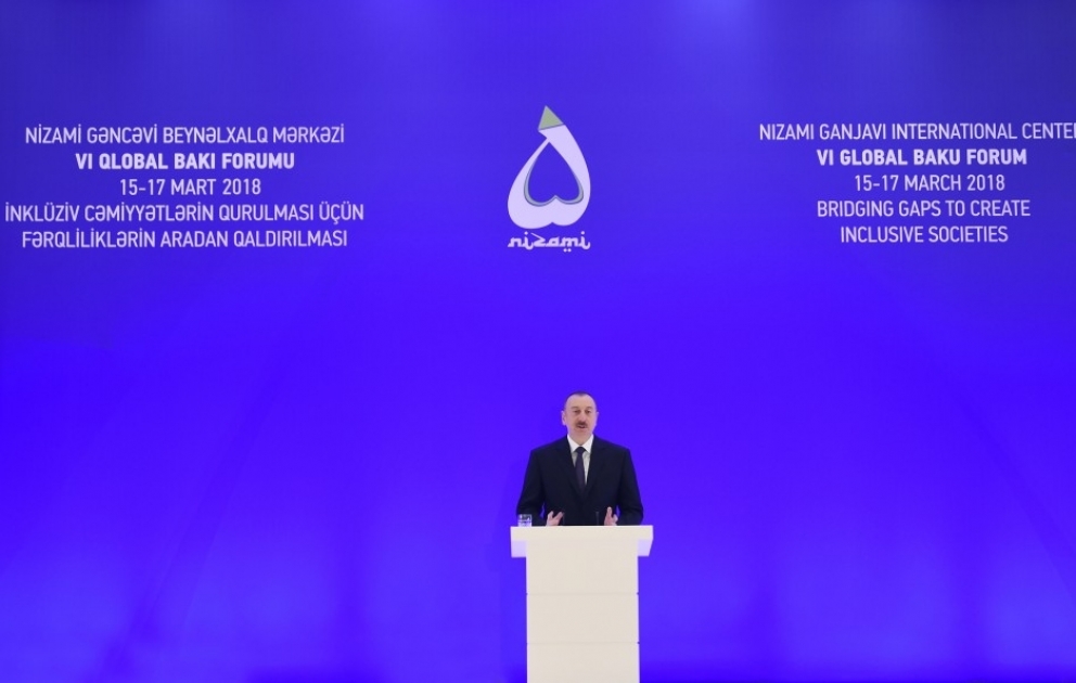 VI. Globales Bakuer Forum seine Arbeit begonnen 
Staatspräsident Ilham Aliyev nimmt an Eröffnung des Forums teil