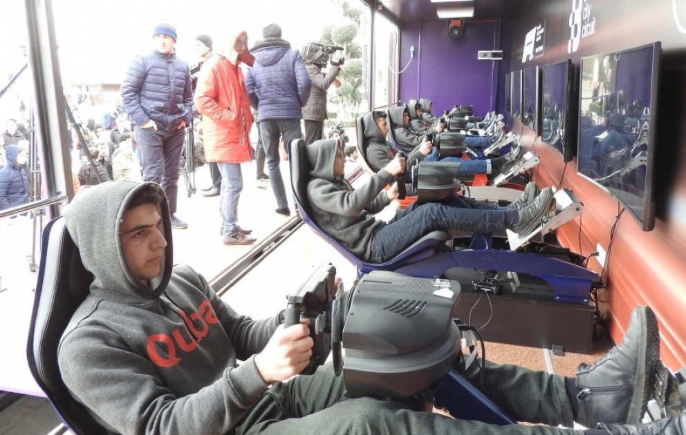 Simulyatorda Formula 1 çempionatına yekun vurulub