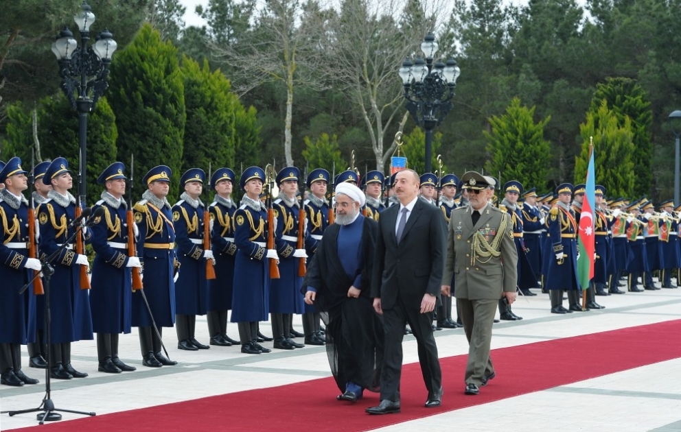 İran Prezidenti Həsən Ruhaninin rəsmi qarşılanma mərasimi olub