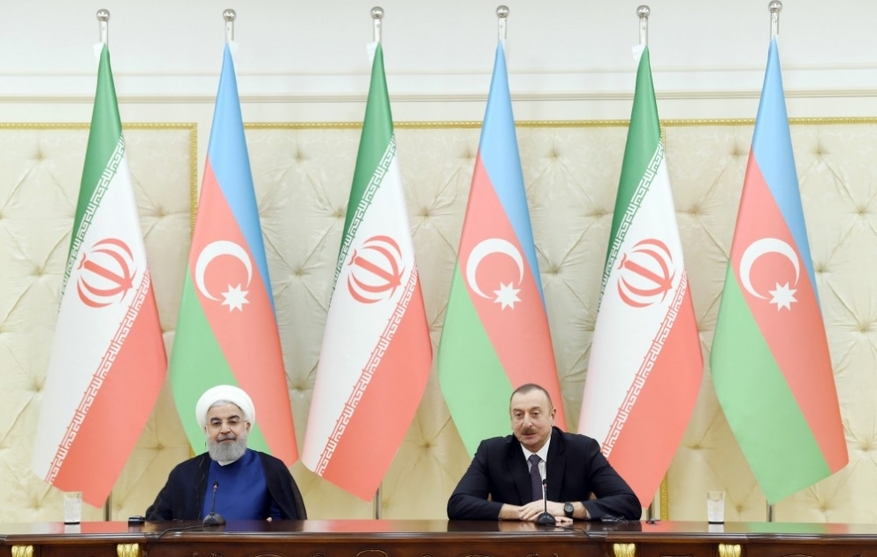 Azərbaycan və İran prezidentləri mətbuata bəyanatlarla çıxış ediblər