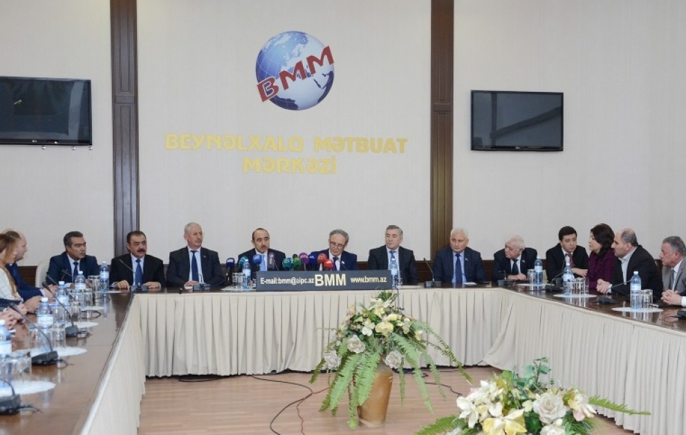 İnternet mediada və sosial şəbəkələrdə milli-mənəvi dəyərlərin qorunması mövzusunda tədbir keçirilib