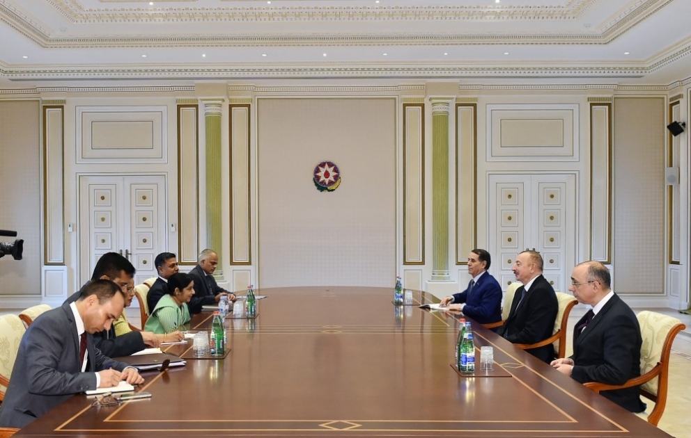 President Ilham Aliyev received delegation led by Indian minister of external affairs