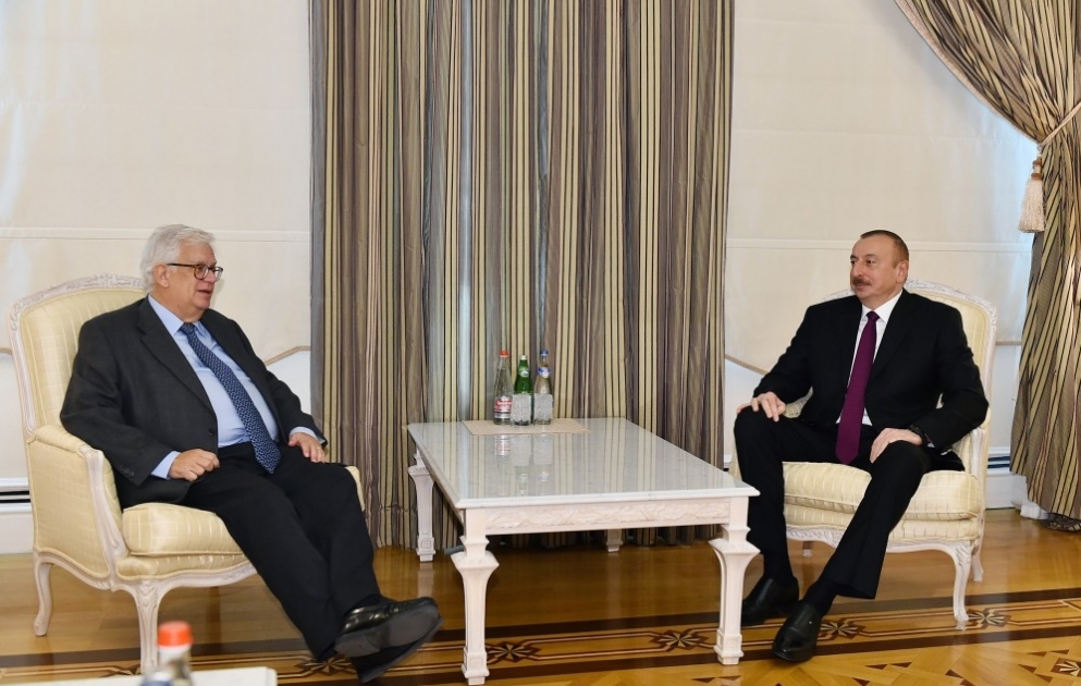 Le président azerbaïdjanais Ilham Aliyev reçoit le vice-président de l’Internationale Démocrate Centriste
