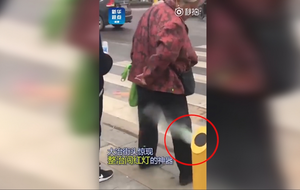 La méthode originale de la lutte contre les «mauvais piétons» en Chine