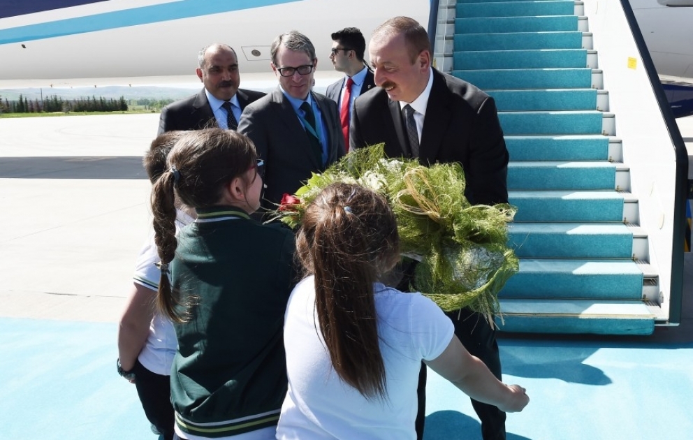 Azərbaycan Prezidenti İlham Əliyev Türkiyəyə rəsmi səfərə gəlib