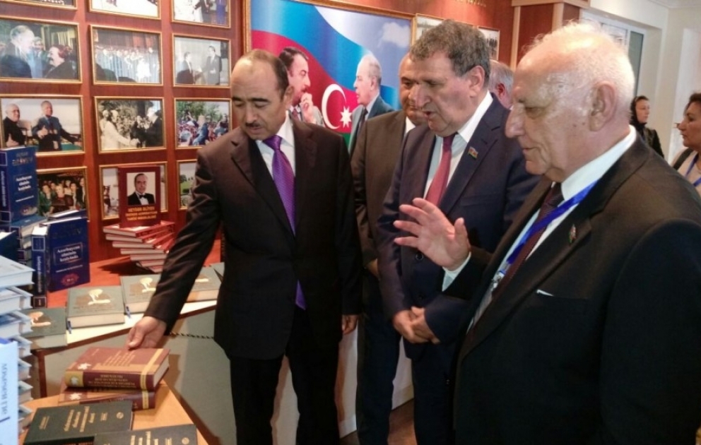 “XX əsrdə türk-müsəlman xalqlarına qarşı soyqırımları” mövzusunda V Beynəlxalq elmi konfrans işə başlayıb