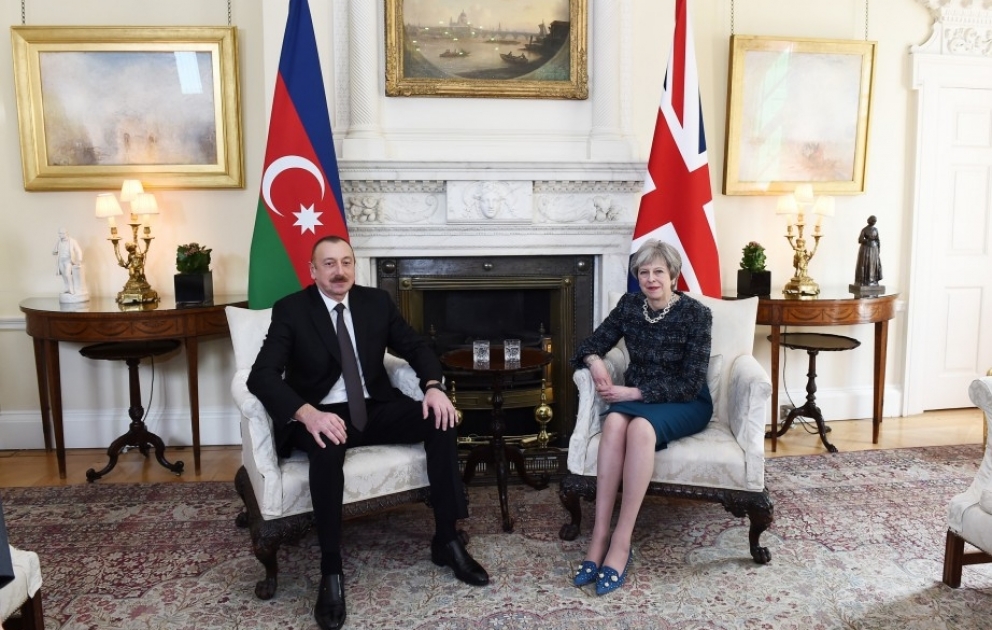 London: Treffen zwischen Präsident Ilham Aliyev und der britischen Premierministerin Theresa May