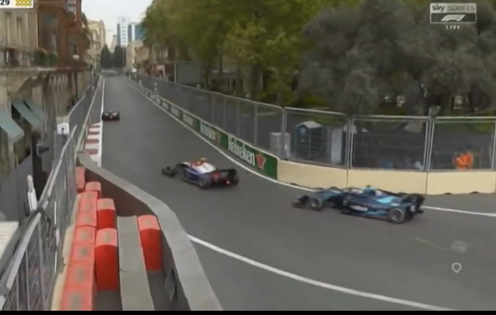 Bakıda Formula 2 üzrə birinci yarışa start verilib
