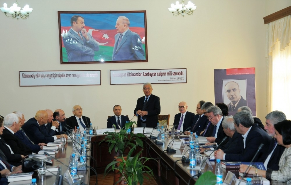 “Mir Cəlal. Biblioqrafiya”sı və “Mir Cəlal milli idealları” kitablarının təqdimatı olub