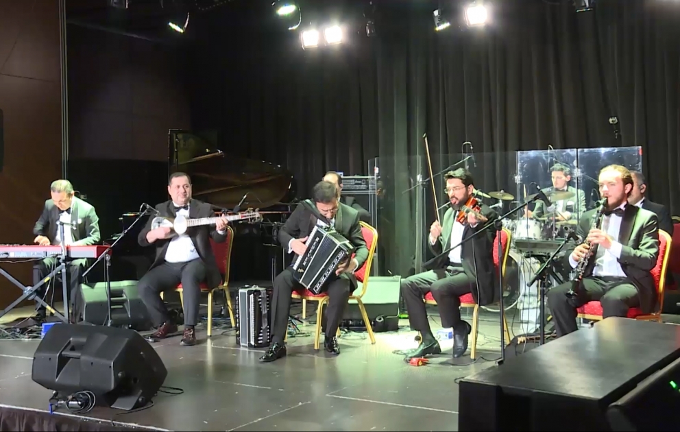 İstanbulda “Azərbaycana musiqi şöləni!” şüarı ilə təşkil olunan konsert proqramları başa çatıb