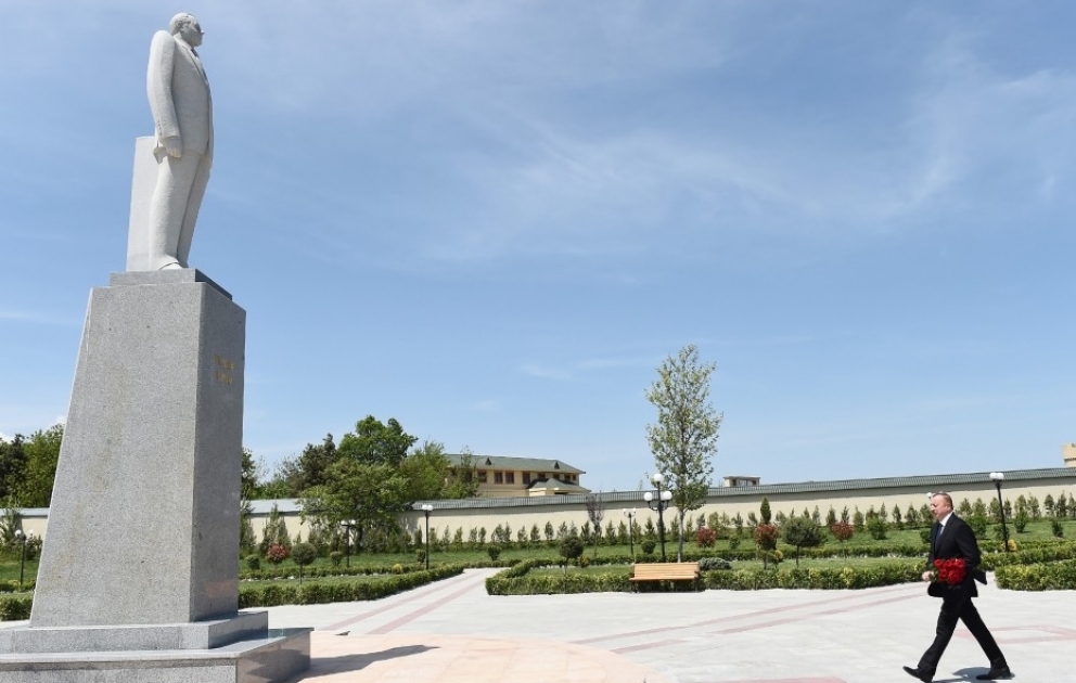Präsident Ilham Aliyev zu Besuch in Khizi