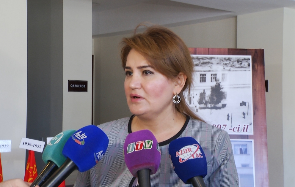Məhəbbət Vəliyeva: Bəzi məktəblərə yer sayından çox müraciətlər olunur