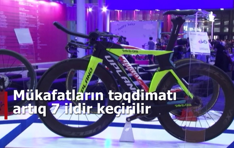 Şanxayda Çin velosipedlərinin və motonəqliyyatın beynəlxalq sərgisi açılıb