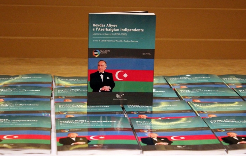 İtaliyalı professorların Heydər Əliyev haqqında yazdıqları kitabın Romada təqdimatı keçirilib