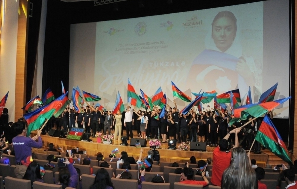 Bakıda "Sevdiyim" layihəsinin təqdimatı olub