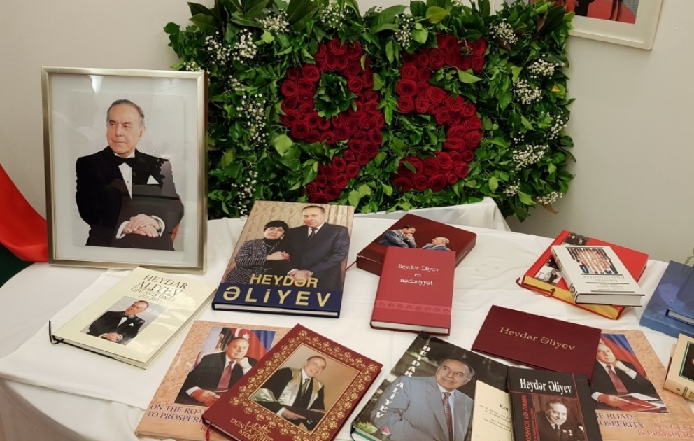 Vyanada ümummilli lider Heydər Əliyevin anadan olmasının 95 illiyi münasibətilə tədbir keçirilib