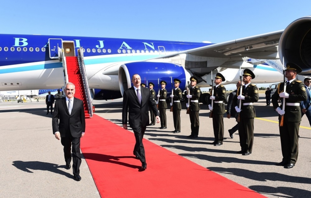 President Ilham Aliyev arrived in Nakhchivan Autonomous Republic for visit