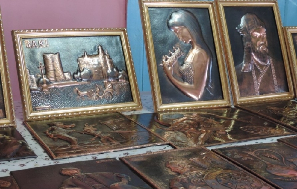 Xaçmazda metal üzərində bədii döymə əsərlərindən ibarət sərgi açılıb
