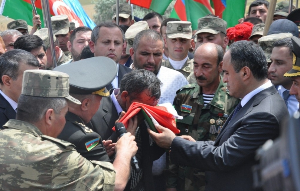 Ağstafalı şəhid son mənzilə yola salınıb