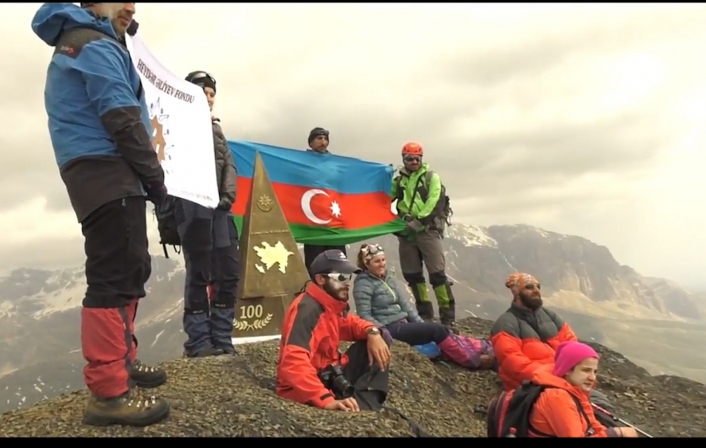 Un nouveau sommet atteint à l'occasion du centenaire de la République démocratique d'Azerbaïdjan