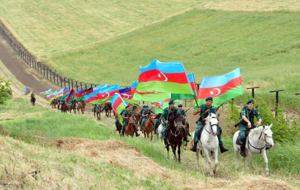 Cavalry and ship march from State Border Service