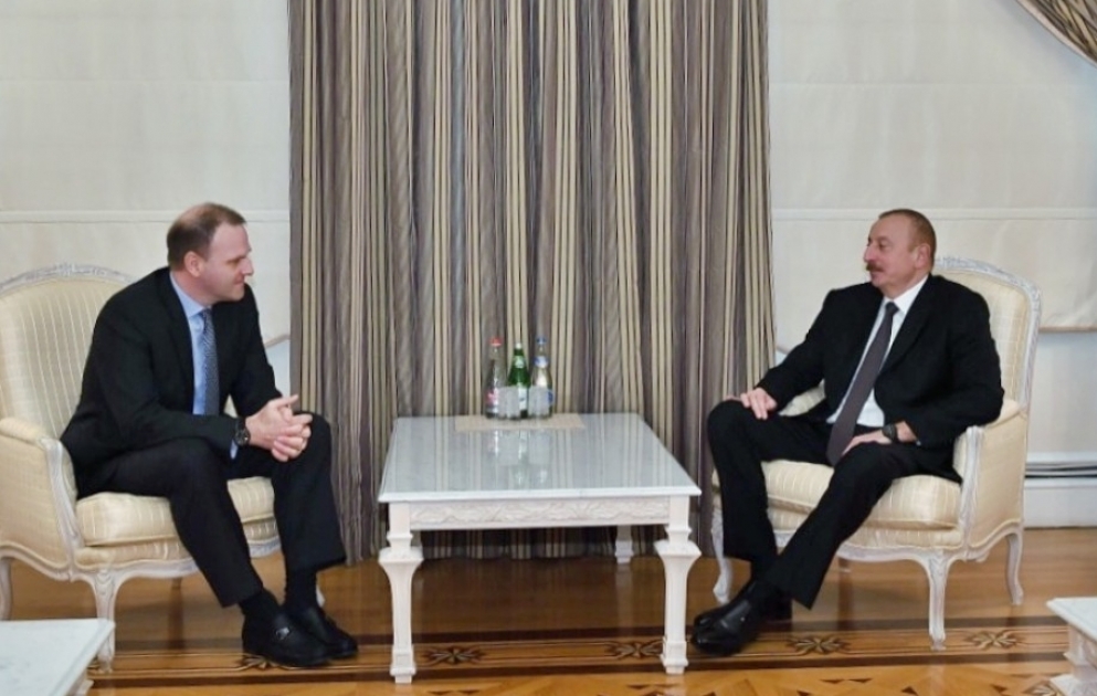President Ilham Aliyev received Microsoft corporate vice president for Central and Eastern Europe