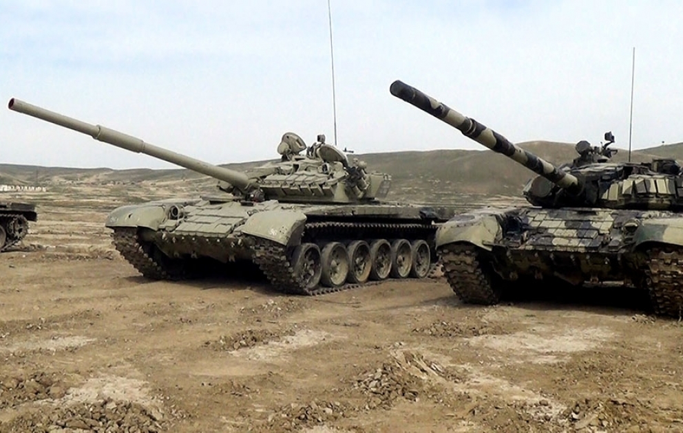 Ən yaxşı tank bölüyü komandiri adı uğrunda yarış keçirilir